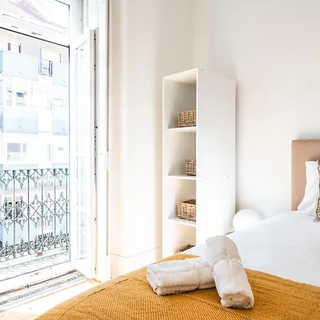 Akicity Ourique Lemon Apartman Lisboa